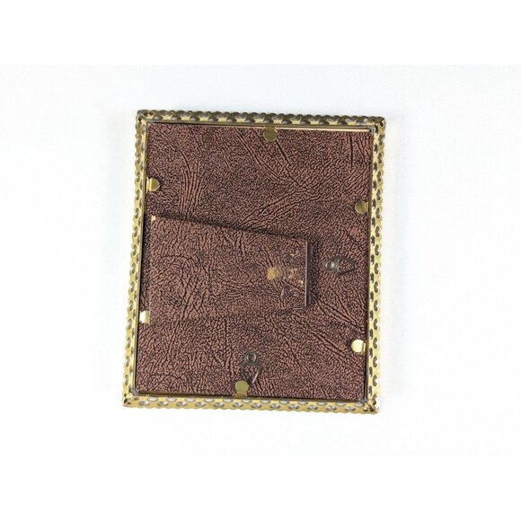 Vintage 5.5 x 6.5" Convex glass picture frame, Bubble glass brass edge portrait - Picture 6 of 8